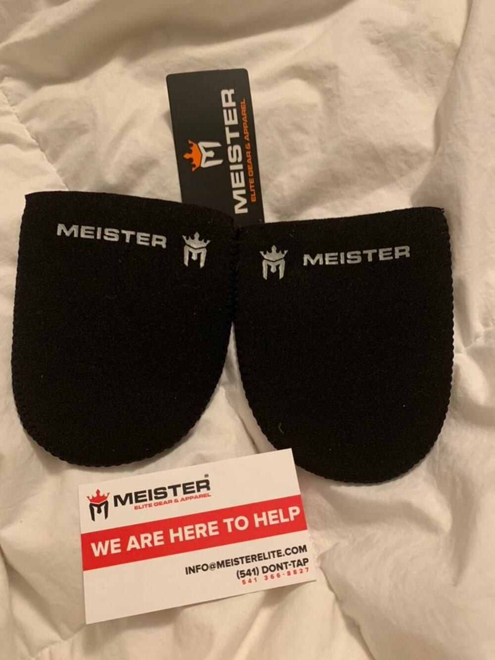 New with tags Meister 2.5mm Thermal Neoprene Toe Warmer Booties Black